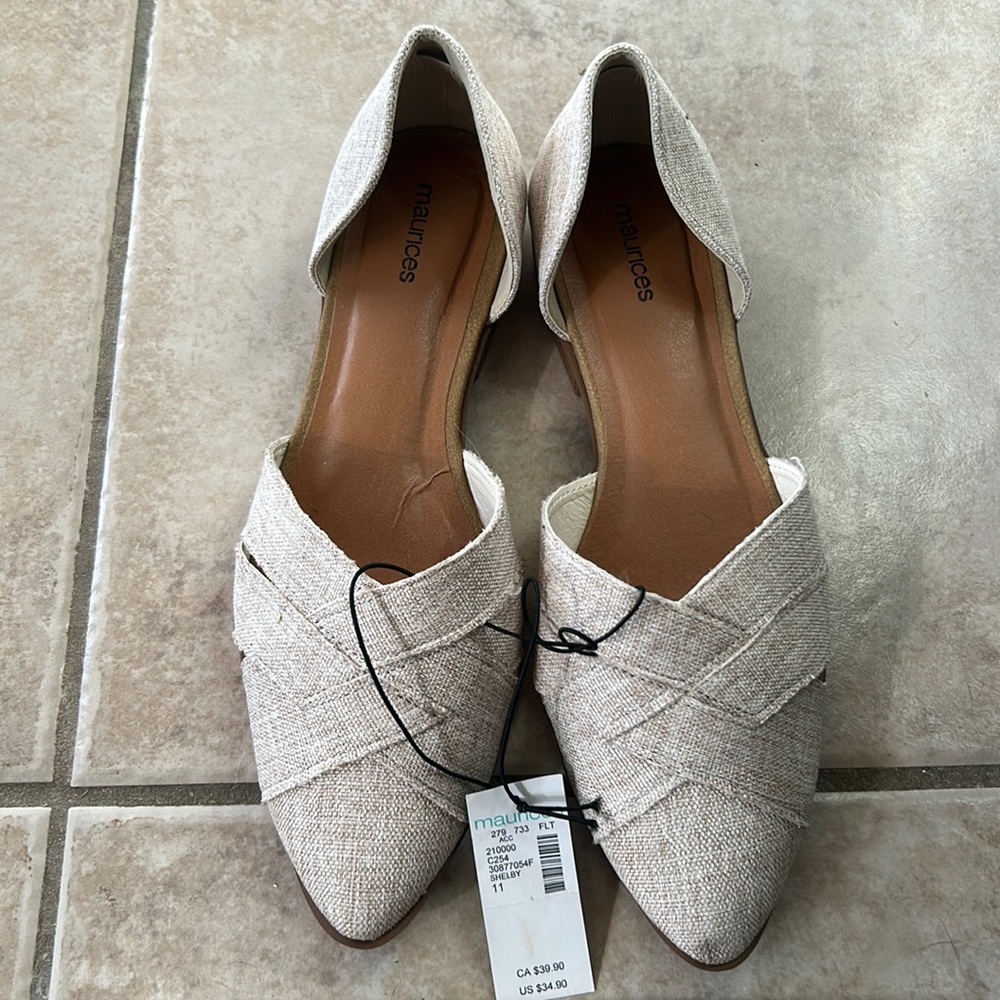 NWT Maurice’s slip on sandals - cross cross